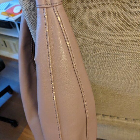 Matt and Nat mauve shoulder bag - Picture 2 of 4